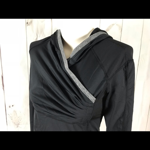 Lululemon Run for Your Life Cross Train Pullover - Picture 4 of 8